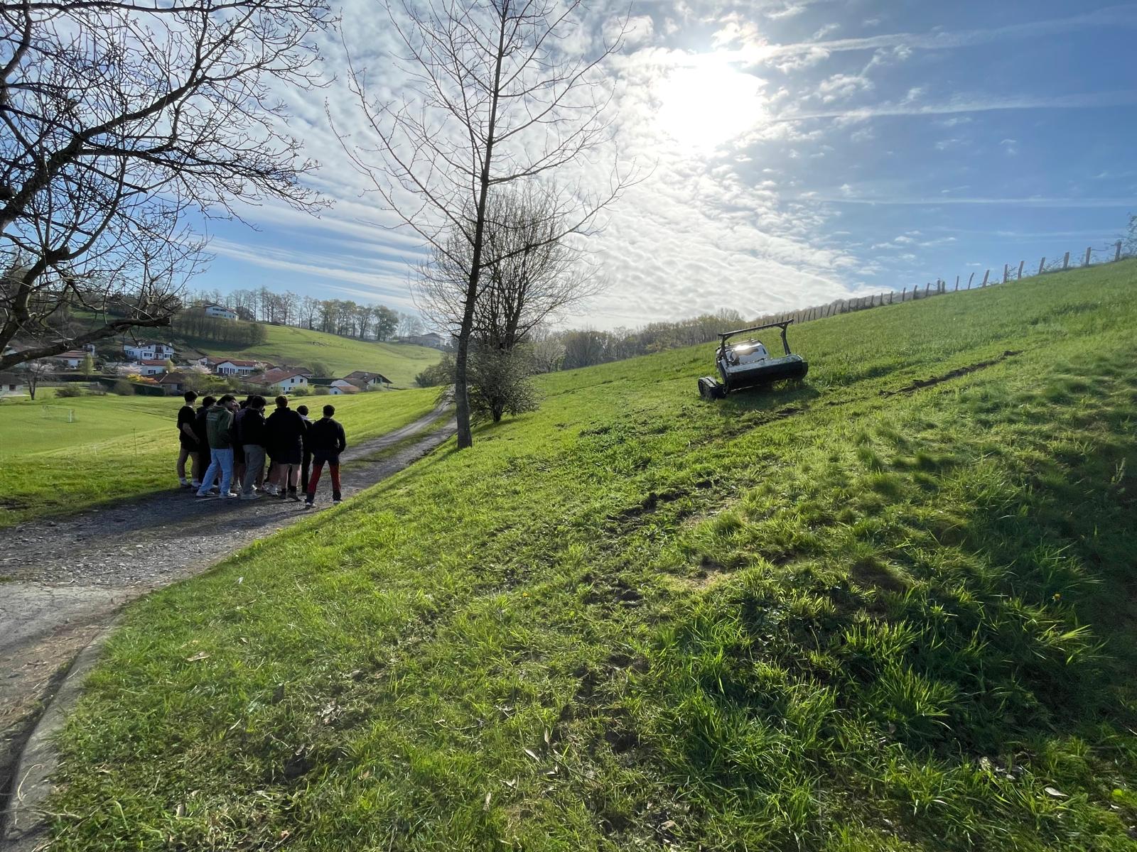 demo-robot-ixion-eleves-hasparren